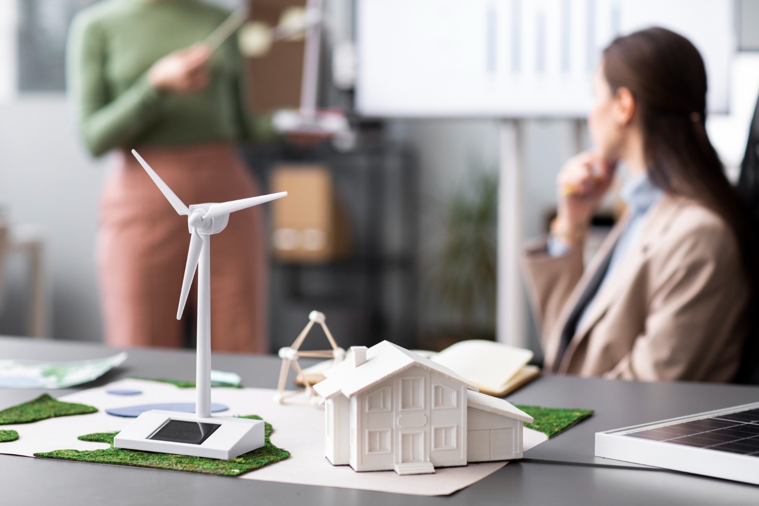 Buildings-Stay-Comfortable-and-Energy-Efficient Buildings-Stay-Comfortable-and-Energy-Efficient