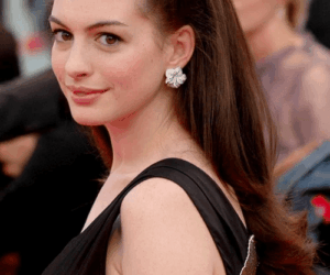 12 Celebrities With Forward Head Posture You Should Know!!!