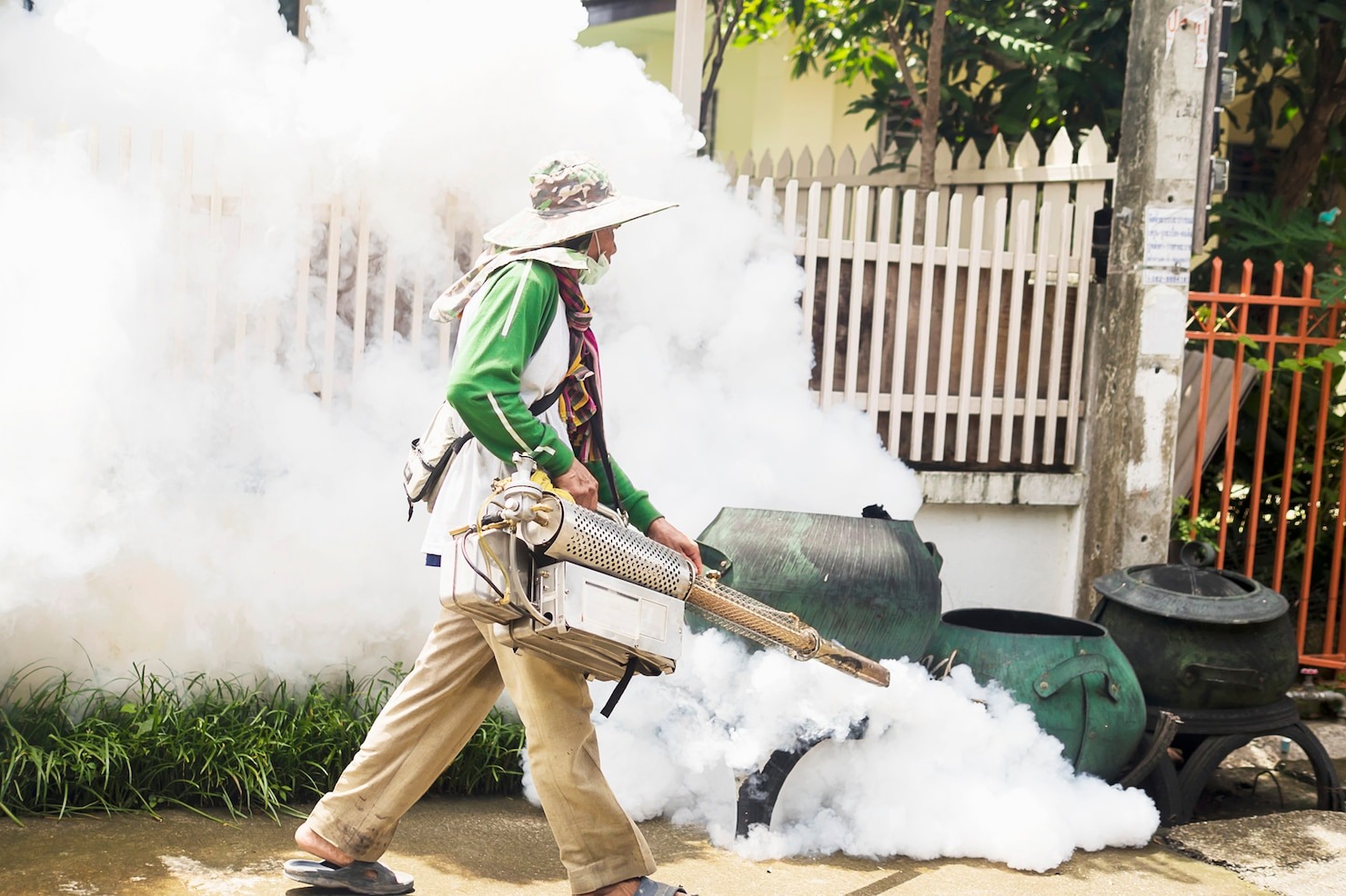 Serious-Mosquito-Control Serious-Mosquito-Control